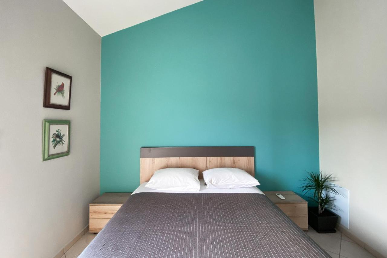Bellevue Homes Кавала Екстериор снимка