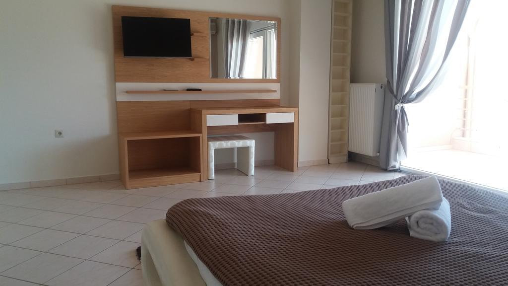 Bellevue Homes Кавала Екстериор снимка