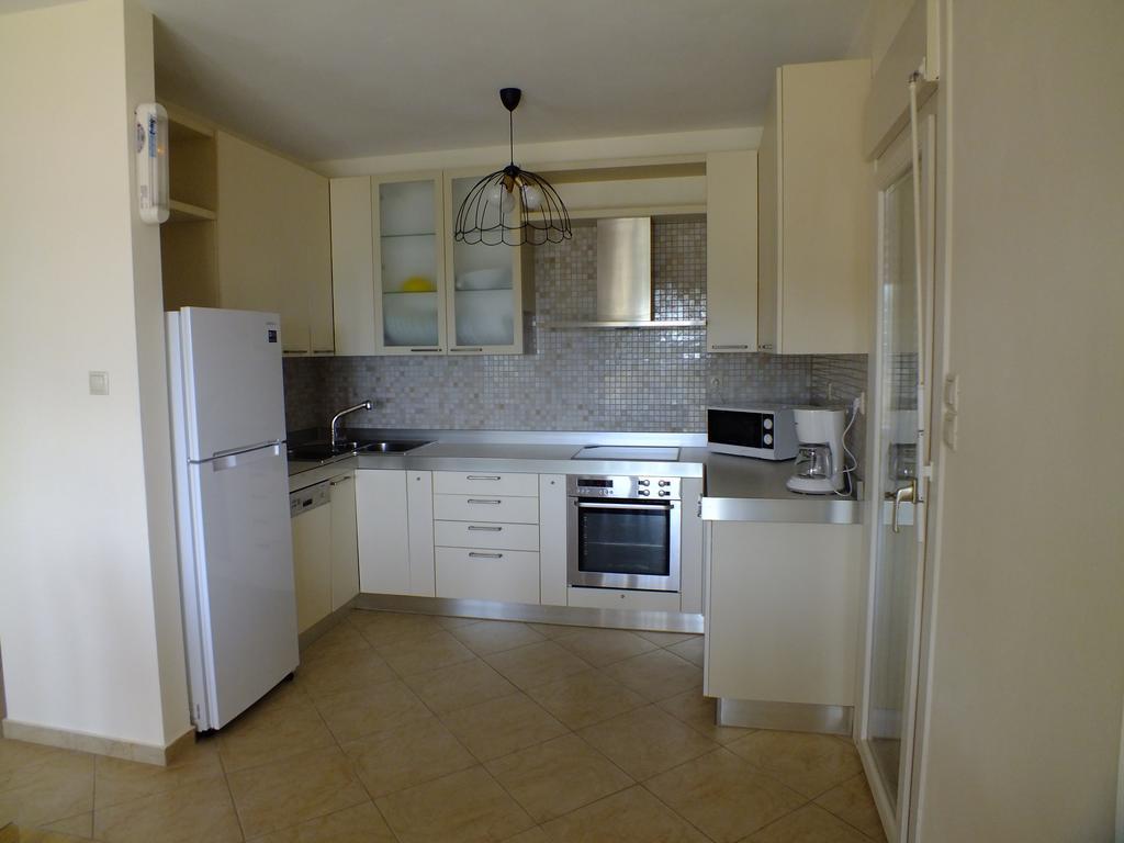 Bellevue Homes Кавала Екстериор снимка